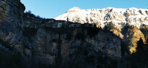 Realdo e il Monte Saccarello innevato