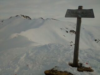 Dal Gardun la facile cresta verso il Grum 