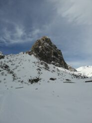 Rocca Parvo vista dall'avvicinamento