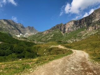 Verso il Passo dei Salati.