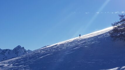 Ben distanziati, come da disposizioni del DPCM