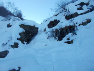 sbarramento aggirabile sulla dx..