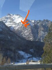 Ubicazione della colata, dal parcheggio