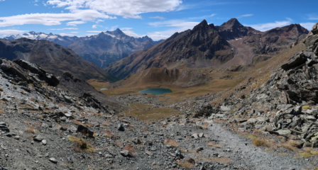 Vista dal Colle di S. Marcel sul Lago Corona (lato Grauson)