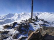 Sulla cima spazzata dal vento.