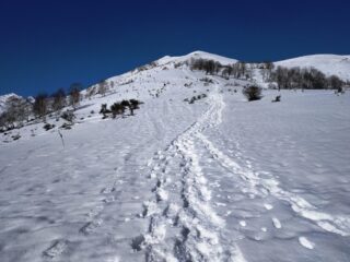 Verso baite e cima.