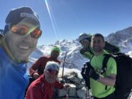 Foto Gruppo in Cima Io,Alby,Fabio,Teo e Alby