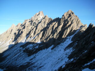 l'Aig. de Chambeyron dalla cresta sudovest alla Tete des Hommes..
