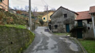 passando tra le case di Sambuco