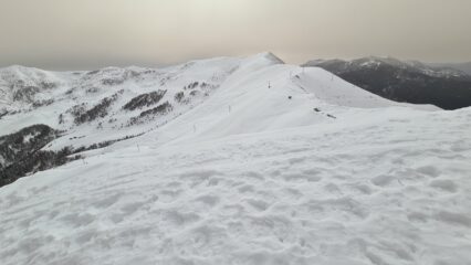 la piatta vetta della Cima Ventosa