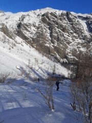 Il pendio ripido sopra sopra Pian Gioè