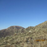 A sinistra Alpesisa e a destra Monte Lago