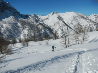 si sale su neve polverosa