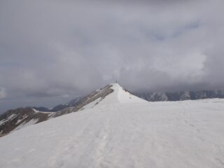 il costone sommitale