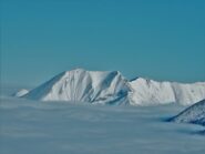 Il Français Pelouxe emerge dalle nubi