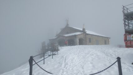 vetta penice  la famosa chiessetta