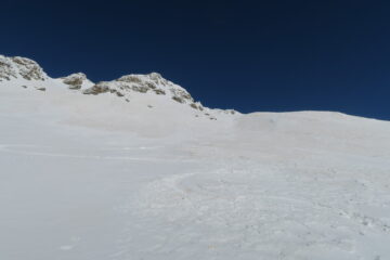 anche qui spunta il rosso della sabbia