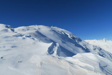 si intravede la cima