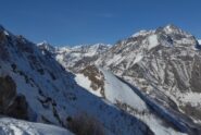 Il Rocciamelone sullo sfondo