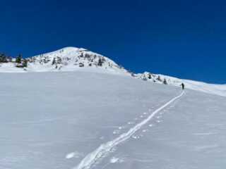 La cima del Monte Duema
