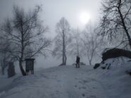 Parte intermedia: discesa nella nebbia.