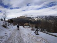 Rientro alla borgata.
