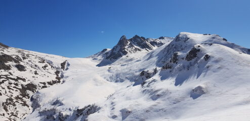 La discesa dal Colletto del Seirasso, vista dal Monte Grosso 