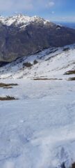 Alpi Biellesi con al centro il Mombarone