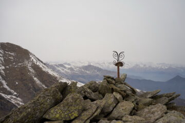 Croce di vetta sul Monte Rognoso