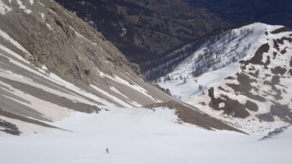 Parte centrale della discesa su ottima neve primaverile
