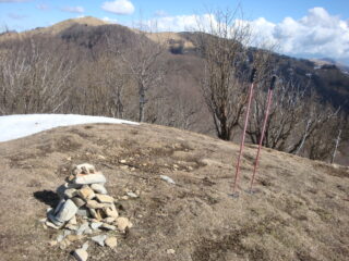 Cremado 1512 mt ( Antola sullo sfondo )