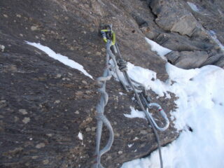 la sosta a spit all'uscita del passo chiave sulla dx