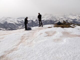in cima 