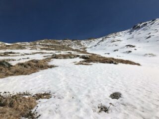 Verso la Punta con poca neve