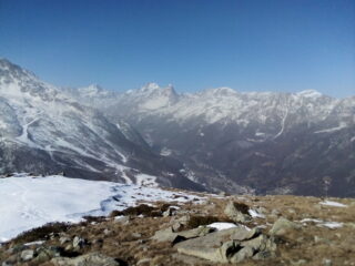 Sempre dalla Paian, il panorama verso l'alta val d'Ala.
