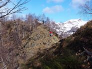 In discesa dalla Cima di Grignano, presso la massima depressione.