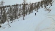 in discesa, nella parte alta del Vallone del Giairetto