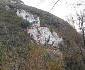 La Cresta degli uccelli ed il settore della falesia.