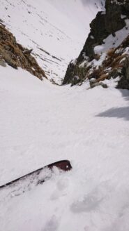 Il canale sotto il bivacco