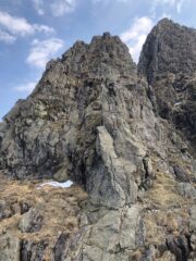 Placca dello Spitrock e dente , secondo tiro della via