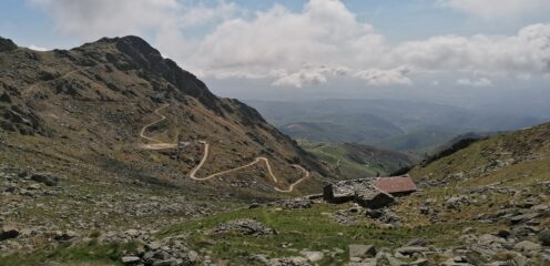 i tanti tornanti delle sterrata