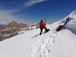 Cornice utile riparo dal vento