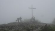 Vetta nella nebbia