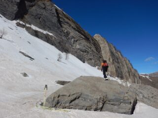 Gian controlla il lavoro alle placche degli Spagnoli...