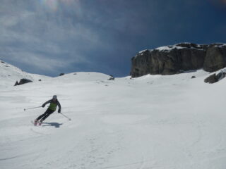 discesa su neve primaverile
