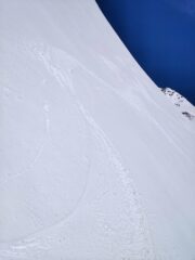 Curve a quota 2800, sotto la bastionata della Bessanese