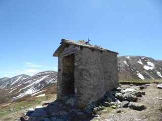 dalla cappelletta al Col della Roussa a destra la Courbasiri e a sinistra la Bocciarda