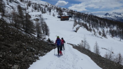 in discesa verso il Rifugio La Capannina