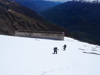Dopo la casermetta la neve è tanta e marcia!