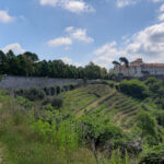In vista del castello di Masino dopo i 22 tornanti 